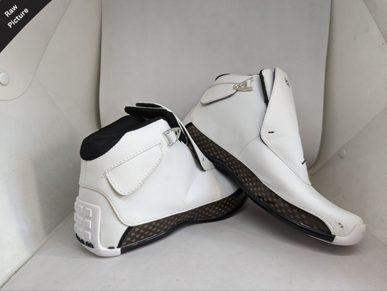 jordan 18 white and black